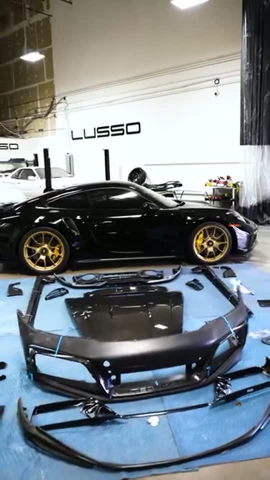 Las Vegas install coverage: Techart Porsche body kit content production reel